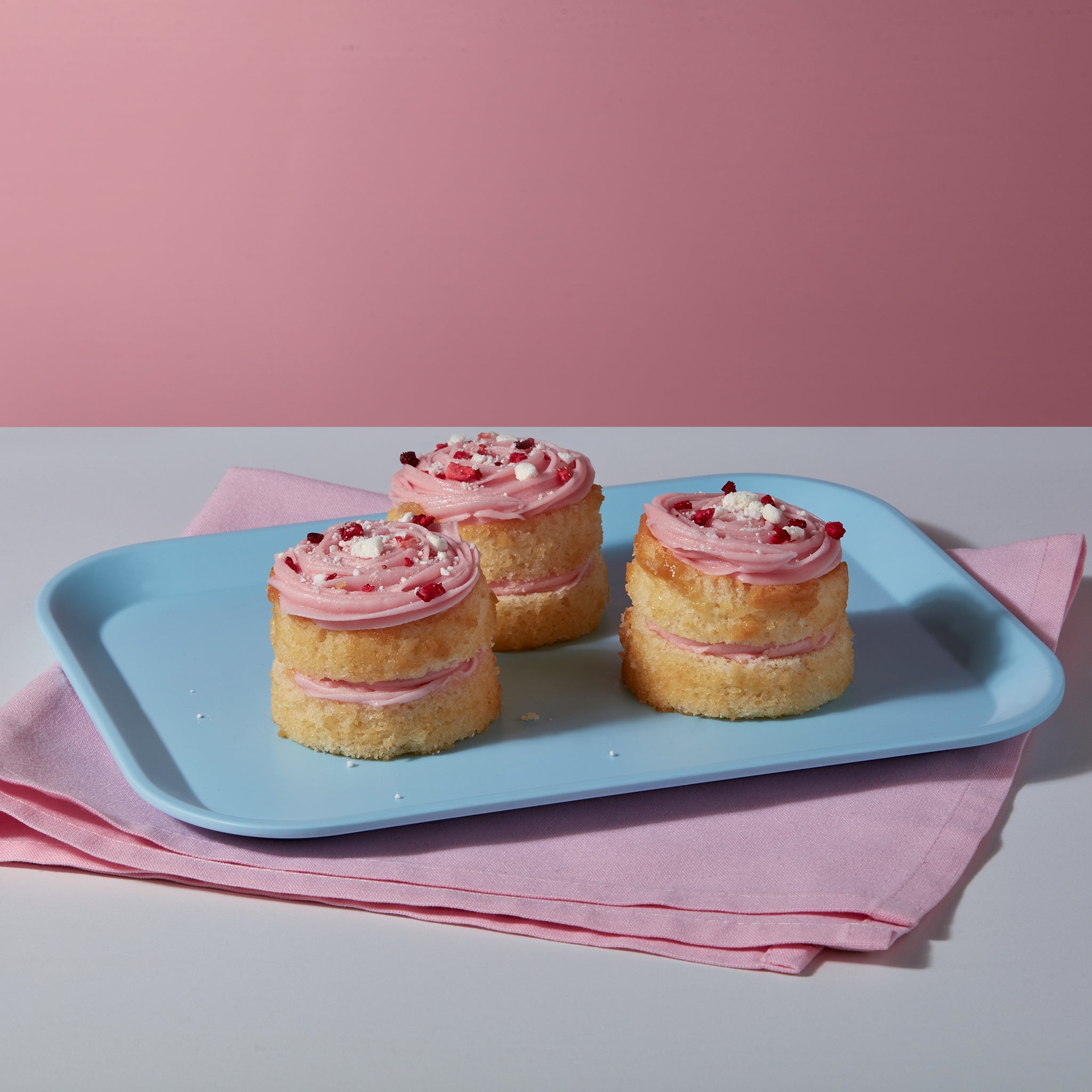 Eton Mess Cake
