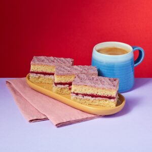 Blackberry & Mascarpone Traycake - Image 1